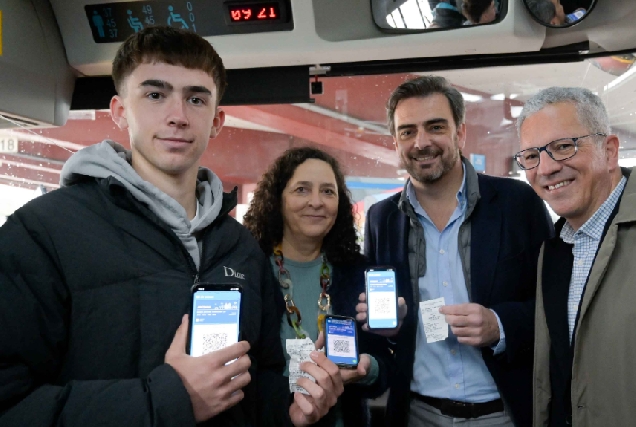 Imaxe da presentación da tarxeta Xente Nova na Coruña