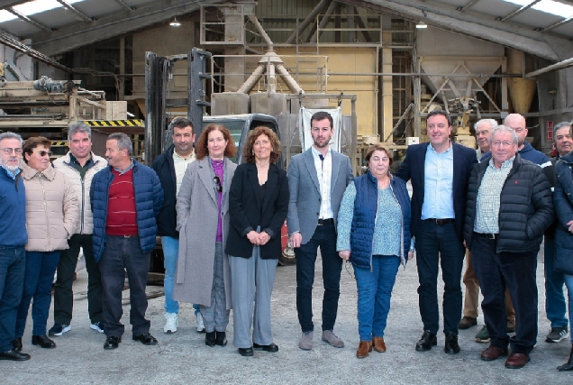 O presidente da Deputación da Coruña visitou este mércores a cooperativa El Plantel de Paderne