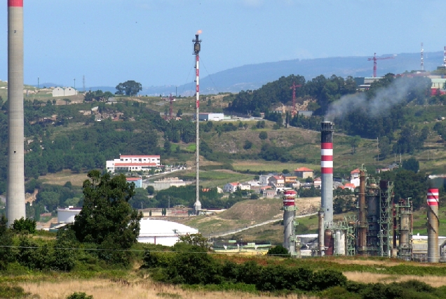 Imaxe da refinaría da Coruña