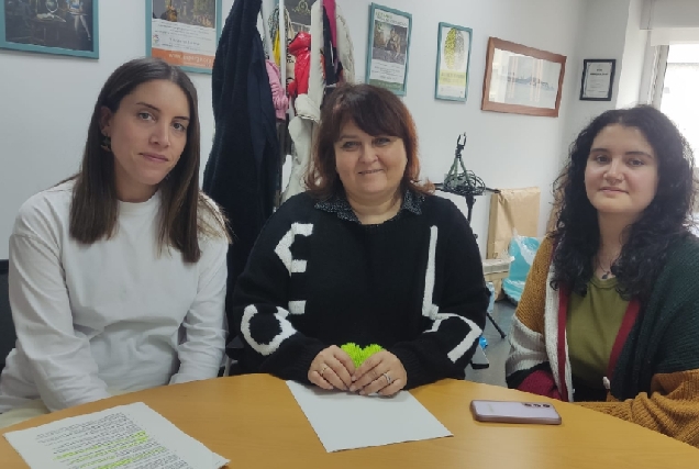 De izquerda de dereita, Macarena Sánchez, Marisol García e Aldara Suárez