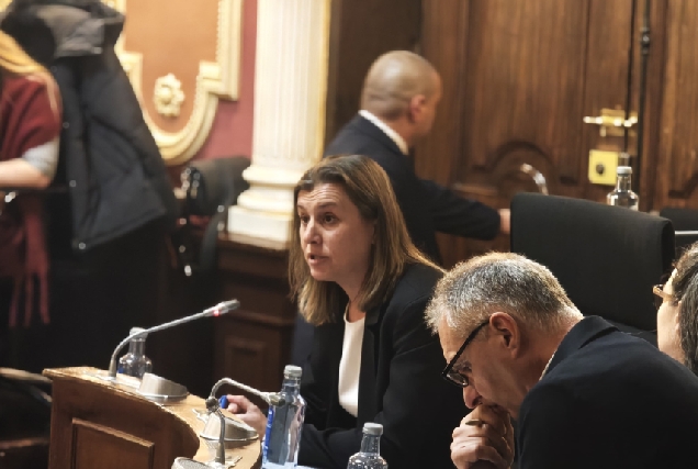 natalia-gonzalez-psoe-pleno-concello-ourense