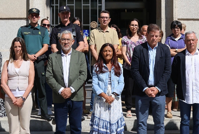 Besteiro_MinutoDeSilencio_Lugo-violencia-de-xenero