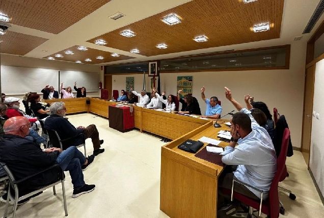 CARRAL pleno unanime ceip vicente otero