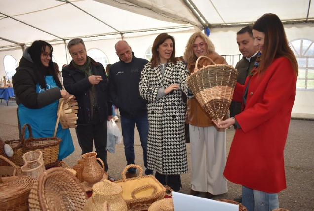 conselleiras-pp-visita-festa-de-liscos-e-freces