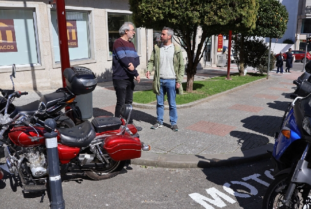 estacionamento-motos-lugo