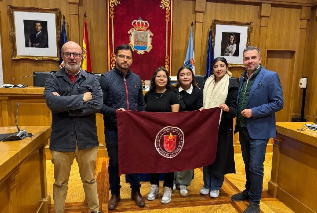 estudantes-mexicanos-visitan-deputacion-de-ourense