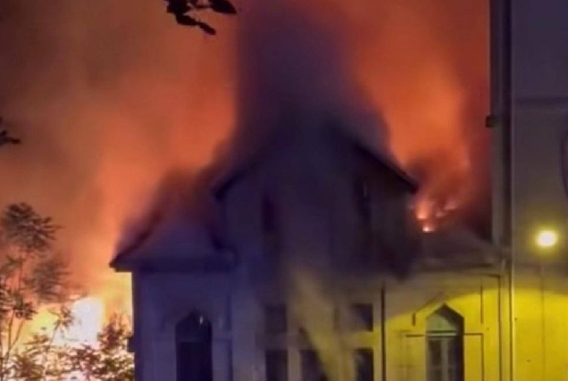 incendio-casa-de-baños-ourense