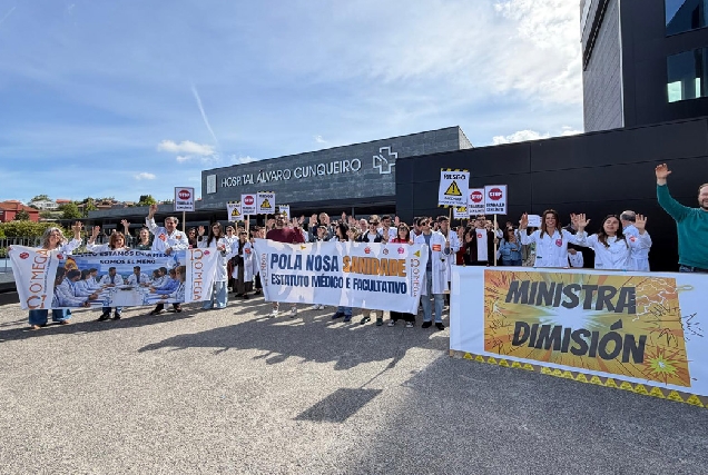 manifestacion-medicos-alvaro-cunqueiro