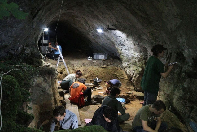 investigación-Cova-Eirós-Triacastela