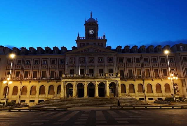 FERROL concello pola noite