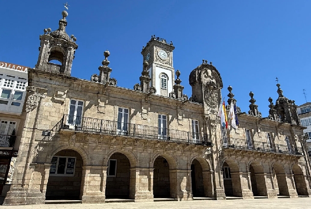 casa-consistorial-Concello-Lugo