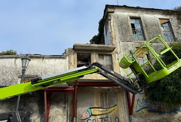 desprendemento-inmoble-no-barrio-do-Carme-Lugo